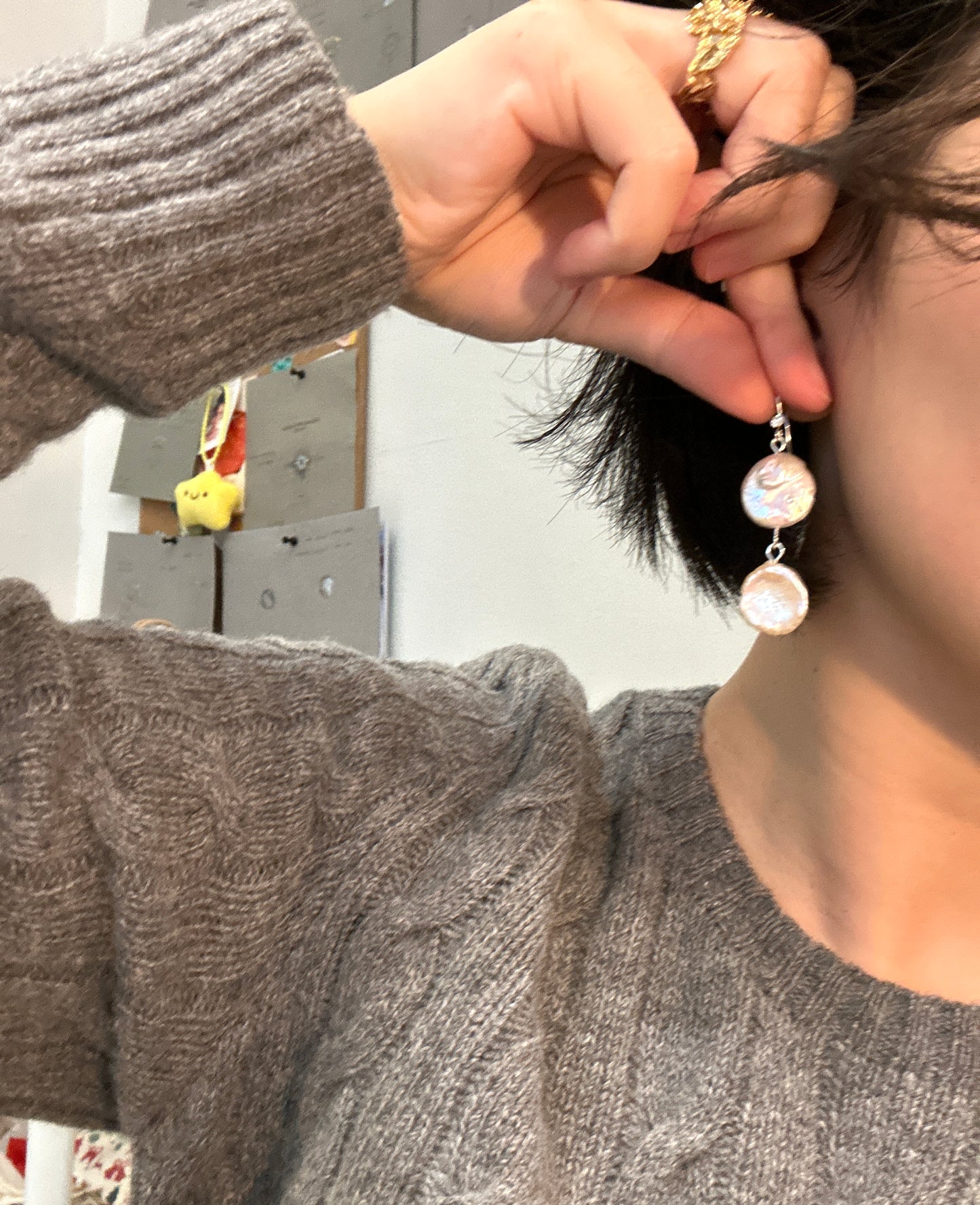 Petal pearl earrings