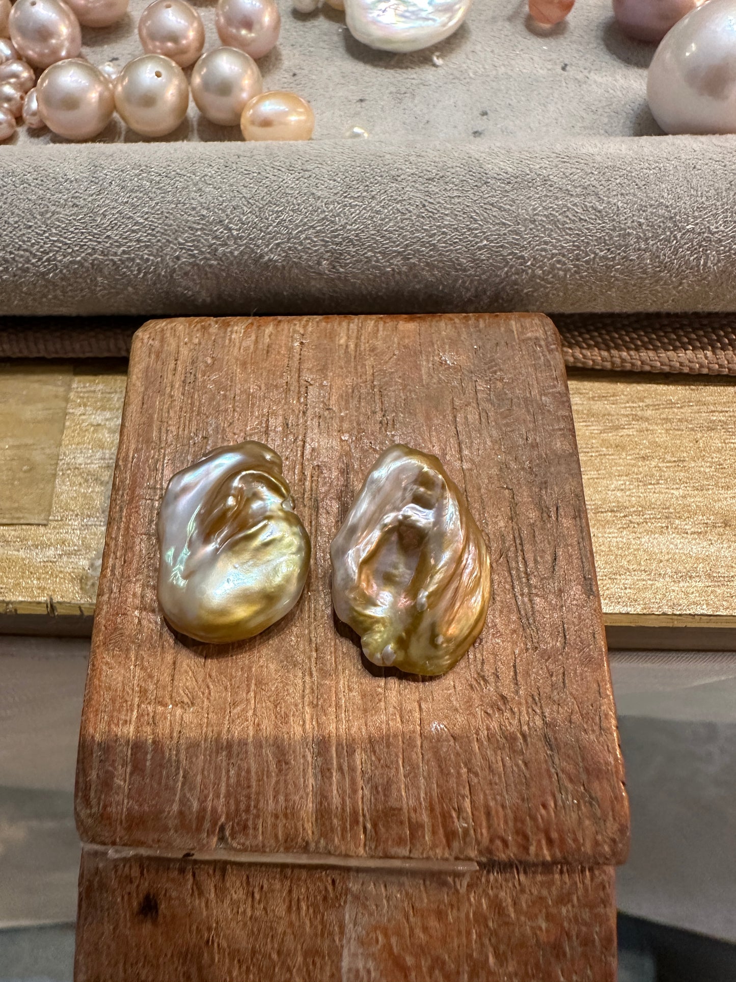 Golden petal pearl earrings