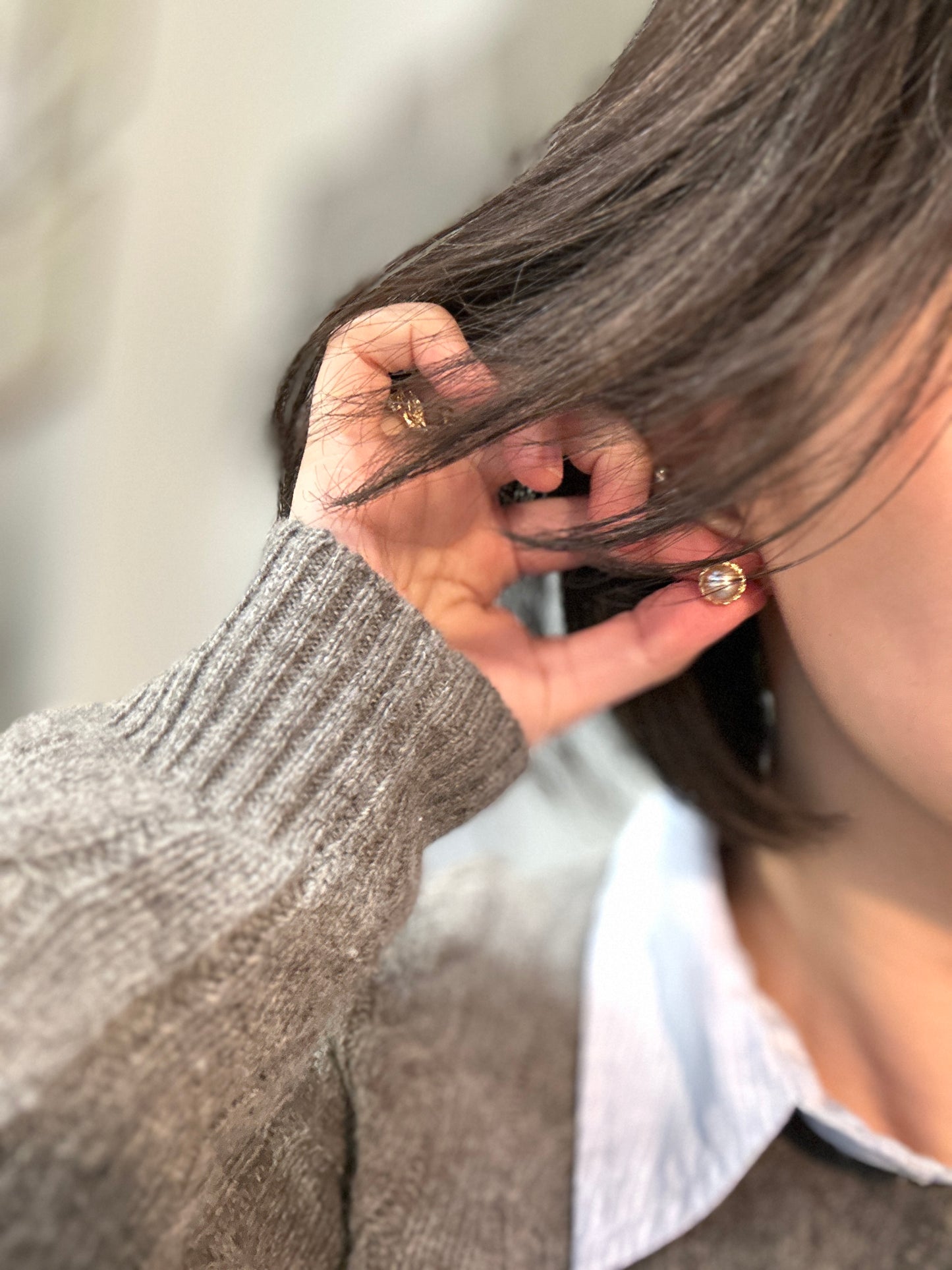 Classic purple pearl earrings