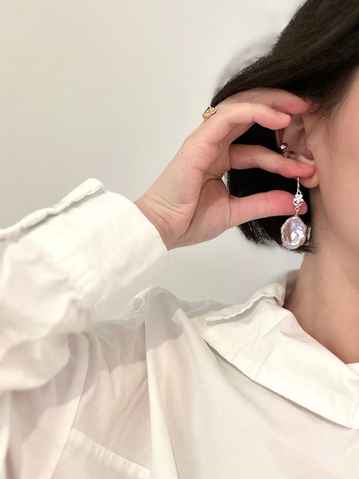 Purple petal pearl earrings