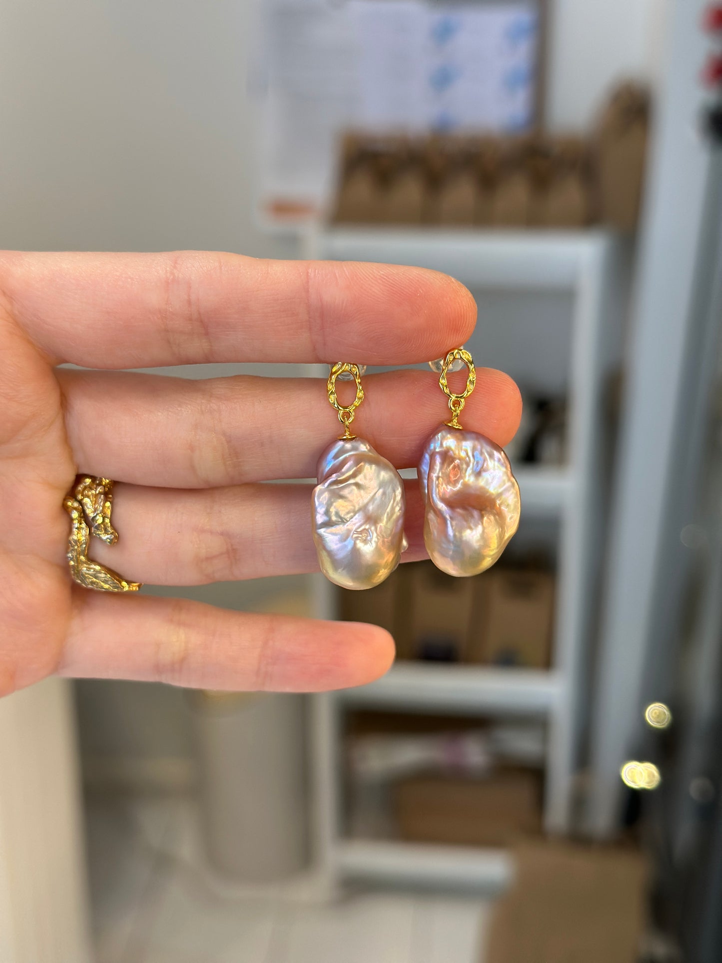 Baroque Pearl earrings