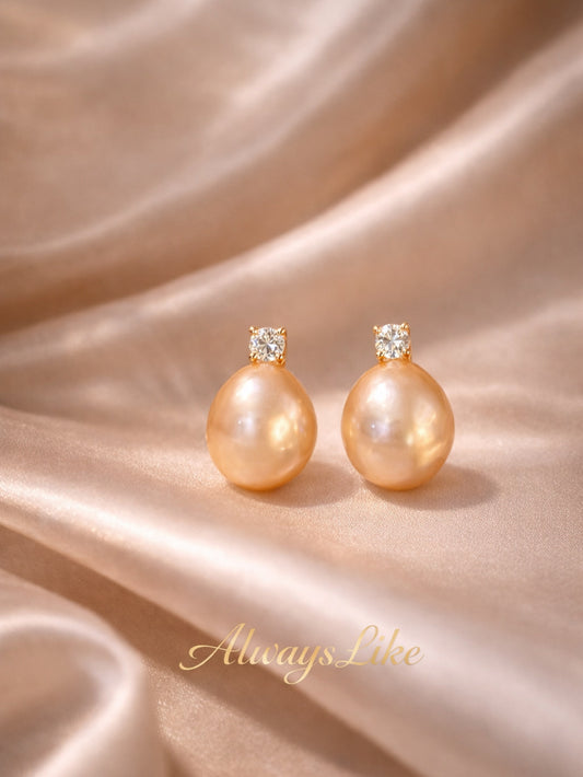 Classic golden color pearl earrings