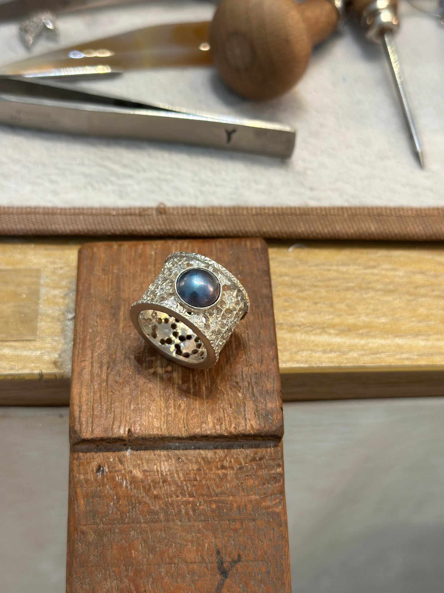 Renaissance ring