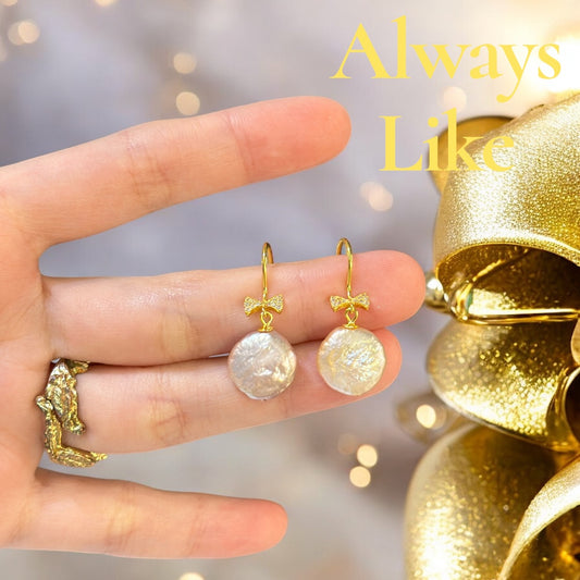 Cute button pearl earrings